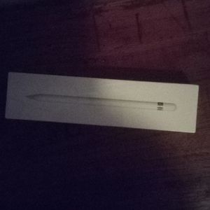 Apple pencil (White)